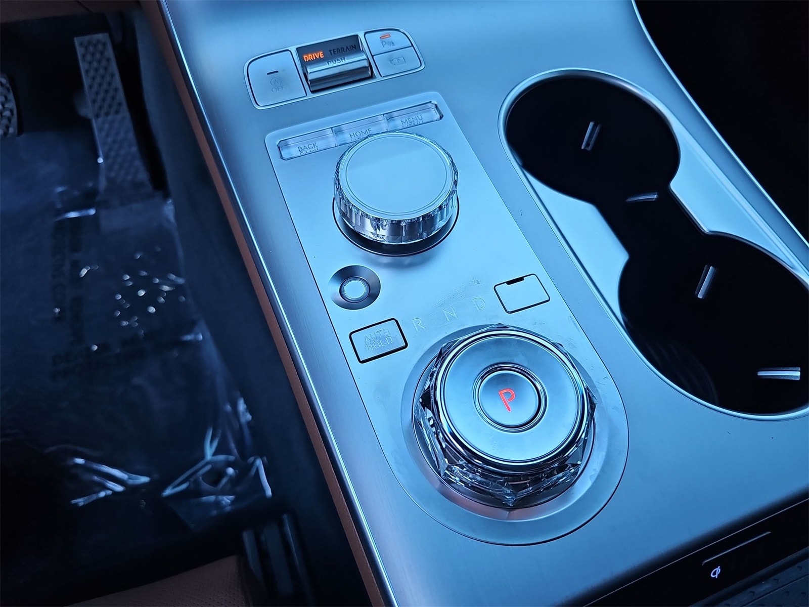 Thumbnail: 2026 Genesis GV70 - 21