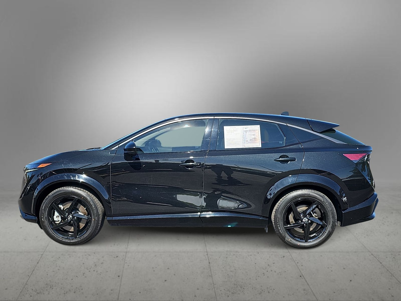 Thumbnail: 2023 Nissan Ariya - 5