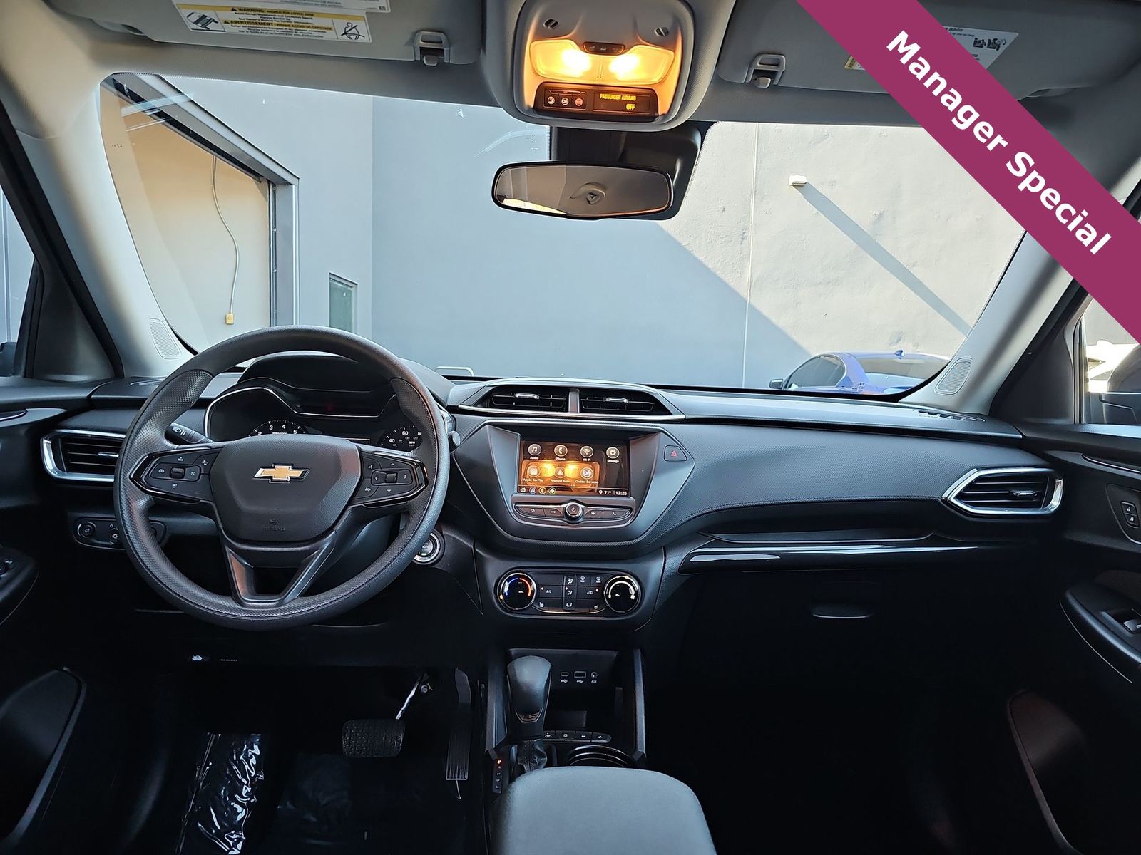 Thumbnail: 2022 Chevrolet TrailBlazer - 14