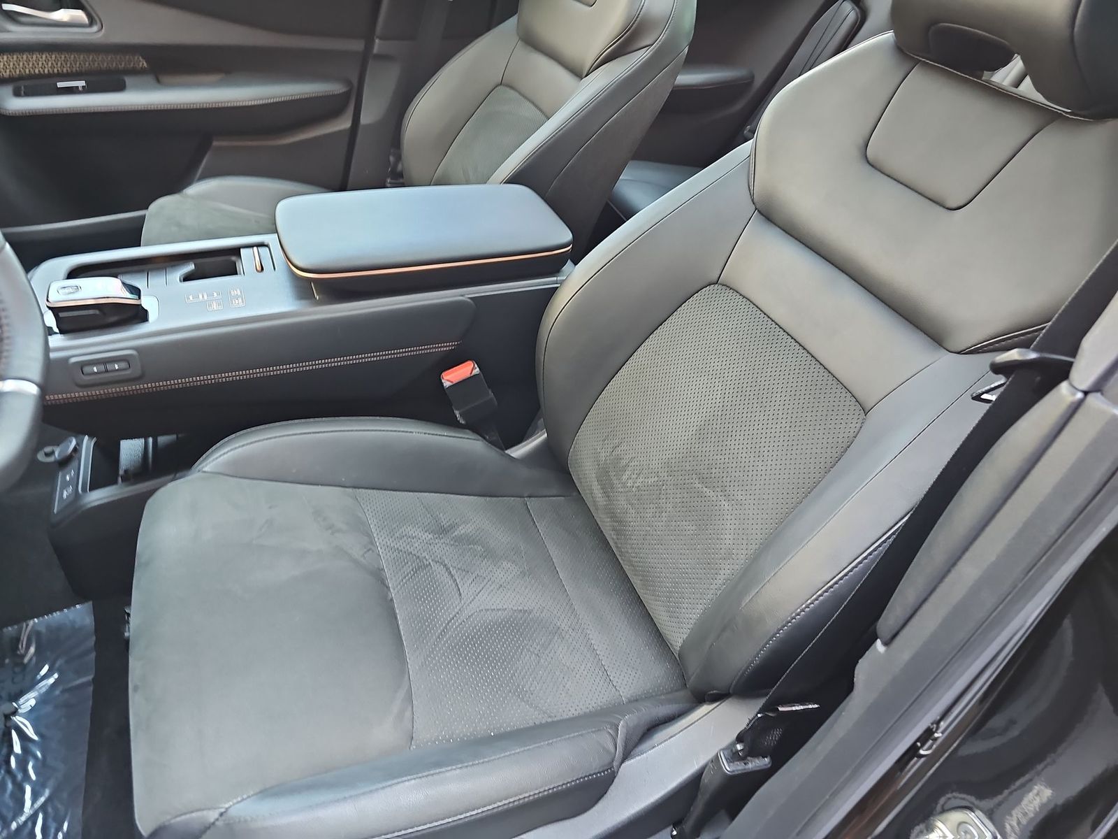 Thumbnail: 2023 Nissan Ariya - 15