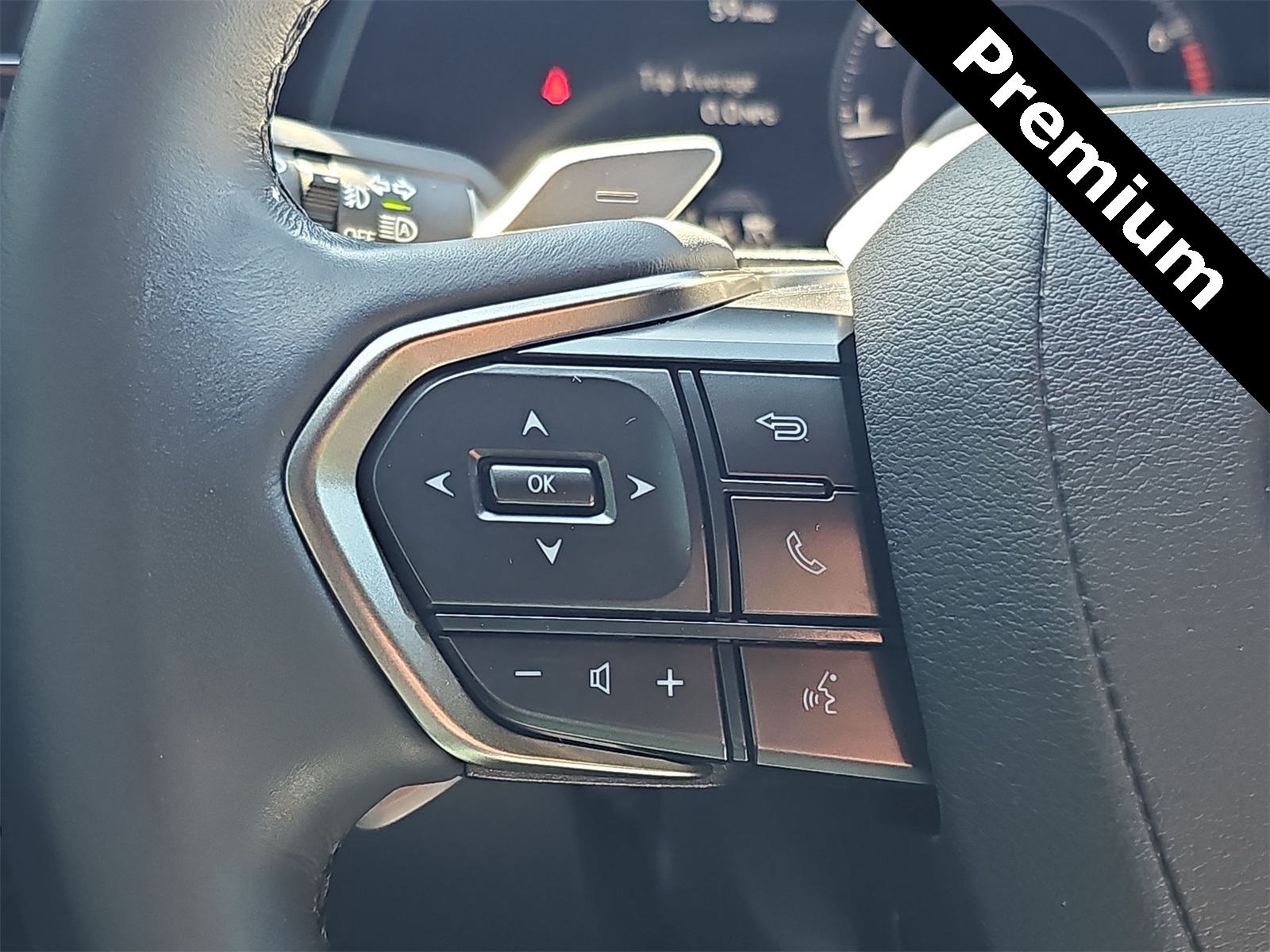 Thumbnail: 2023 Lexus RX - 28