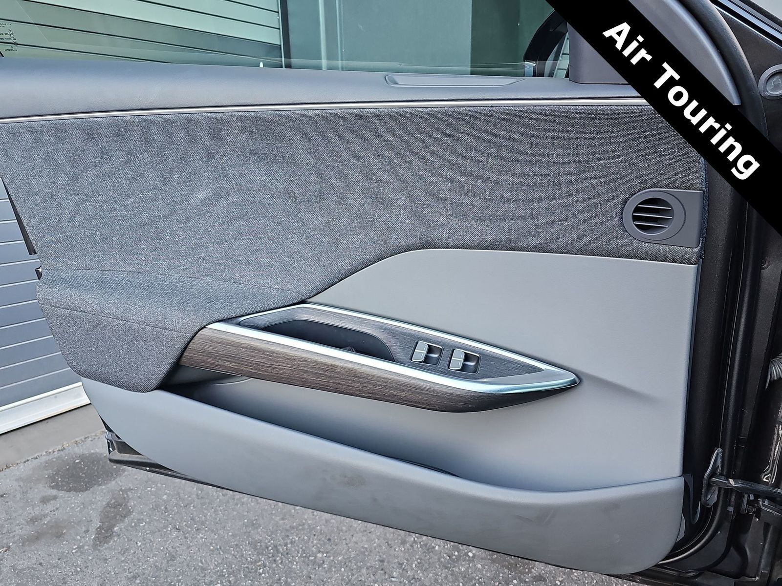 Thumbnail: 2024 Lucid Air - 27