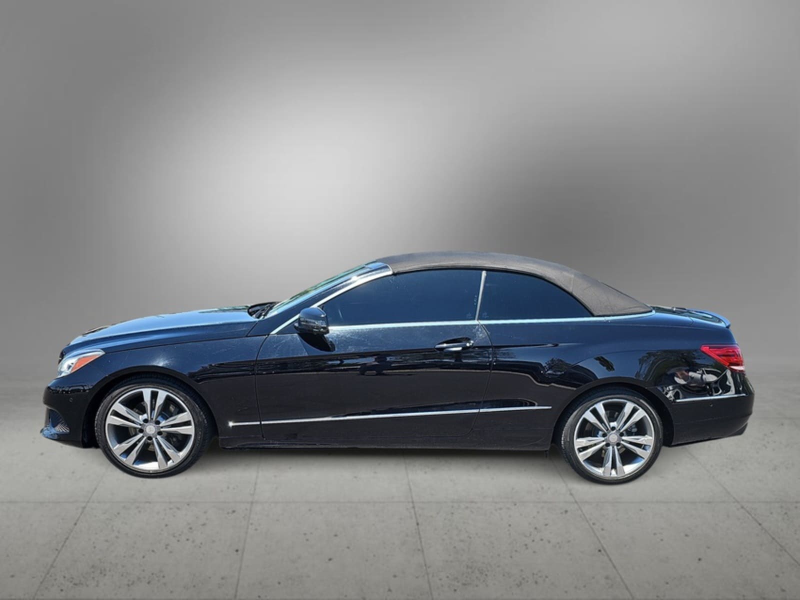 Thumbnail: 2014 Mercedes-Benz E-Class - 6