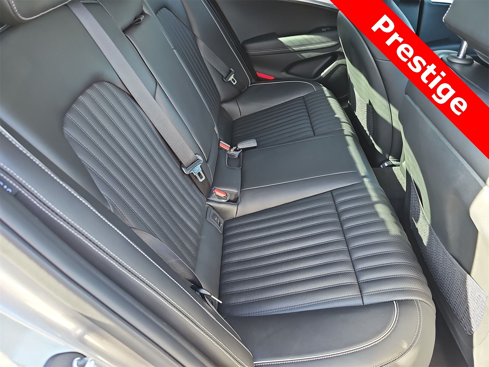 Thumbnail: 2026 Genesis G70 - 17