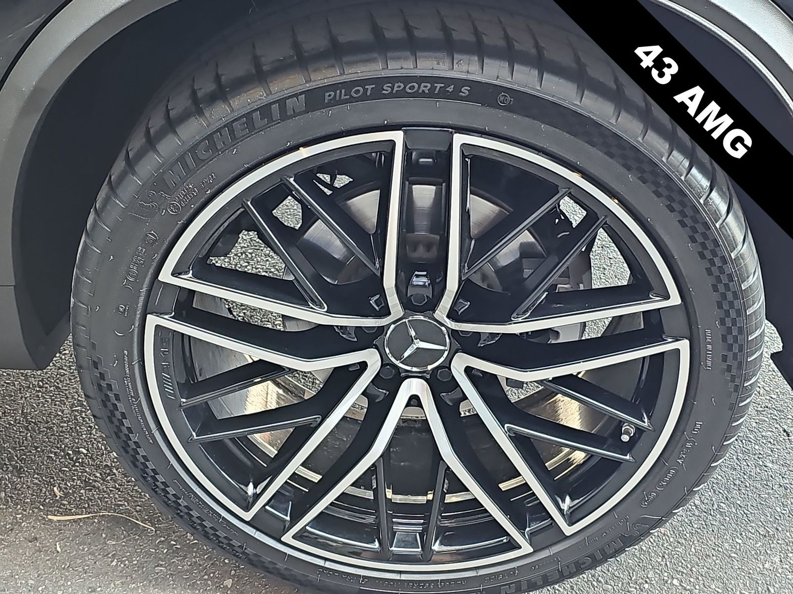 Thumbnail: 2020 Mercedes-Benz GLC - 12
