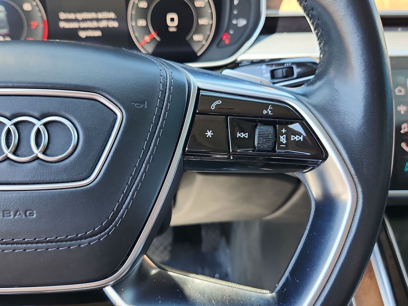 Thumbnail: 2019 Audi A8 - 29