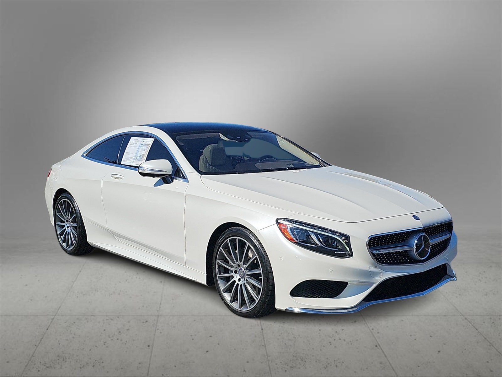 Thumbnail: 2015 Mercedes-Benz S-Class - 2