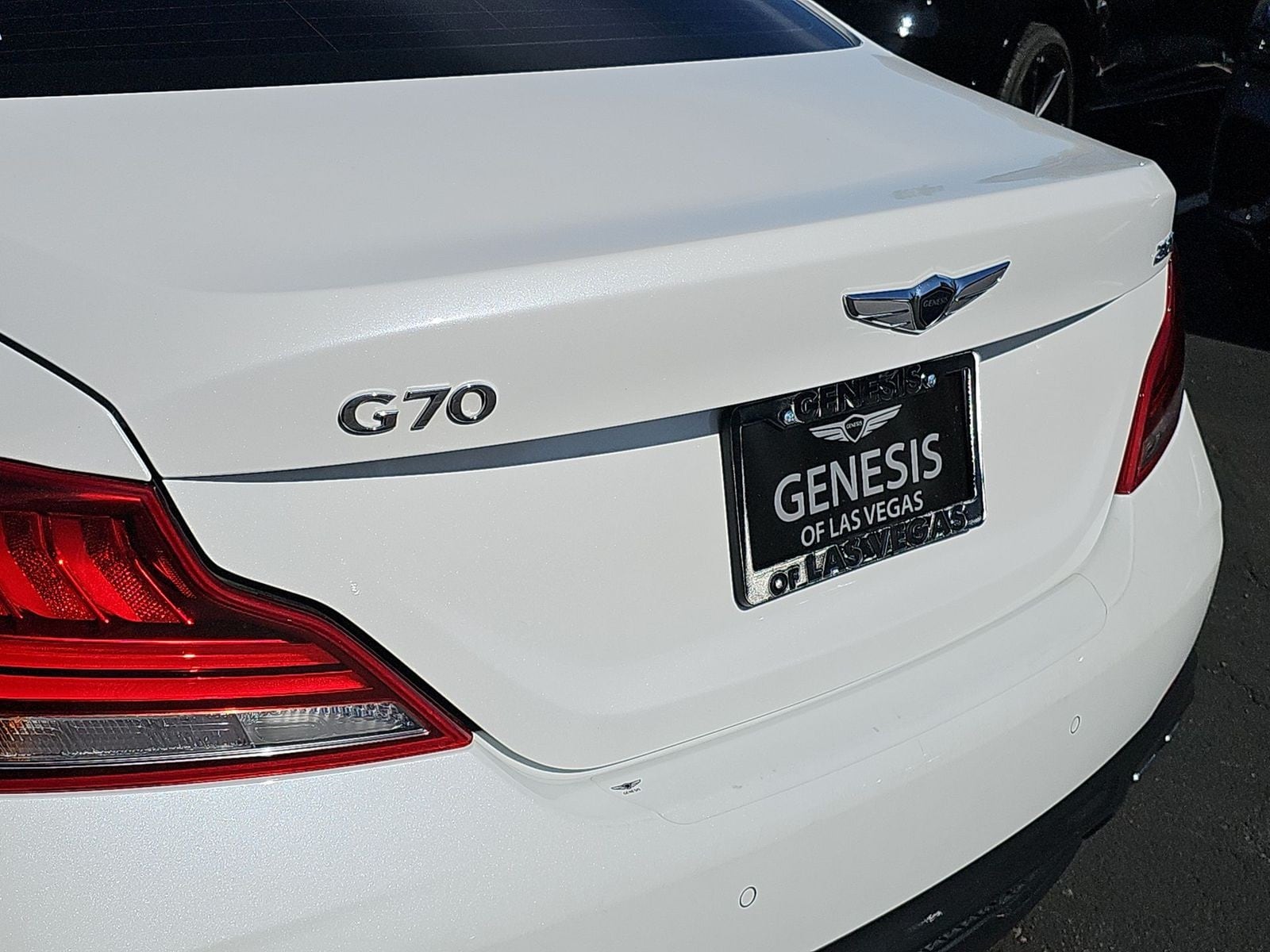 Thumbnail: 2020 Genesis G70 - 12