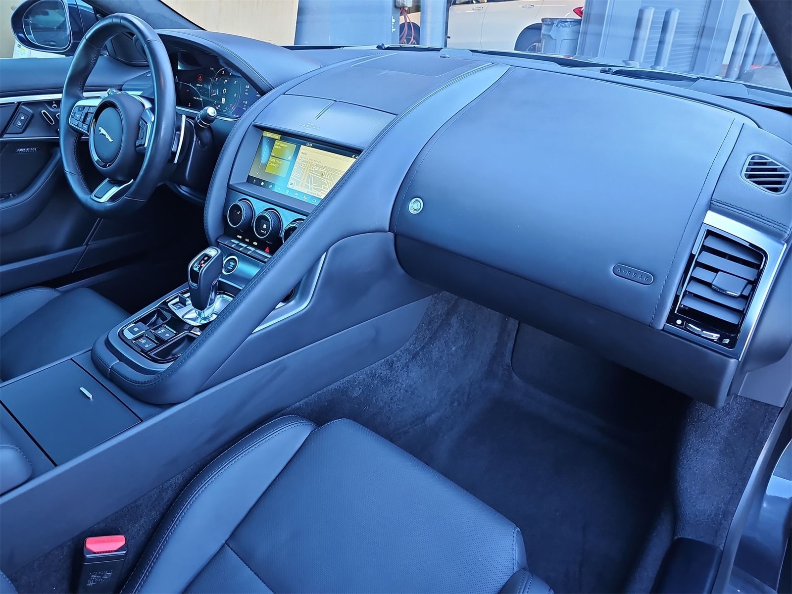 Thumbnail: 2024 Jaguar F-Type - 28