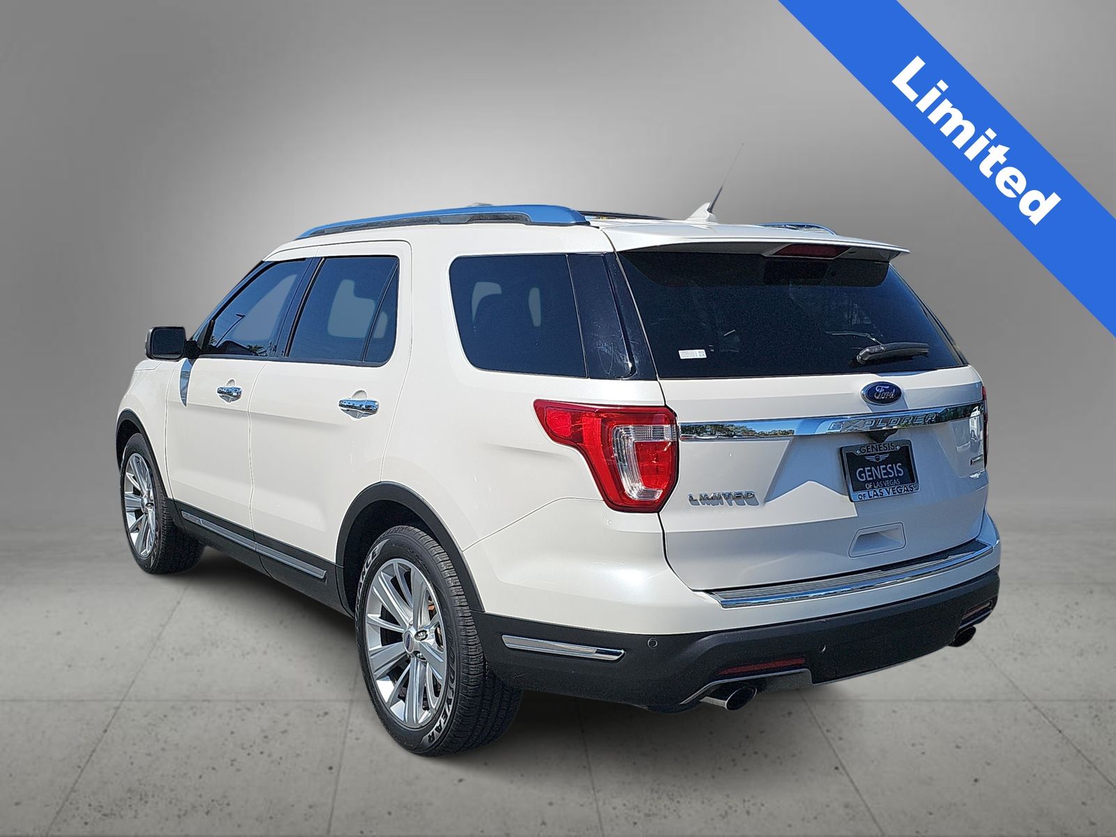 Thumbnail: 2019 Ford Explorer - 5