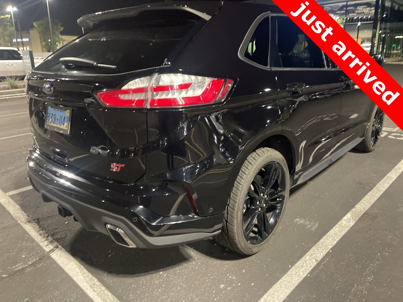 2020 Ford Edge ST photo 2