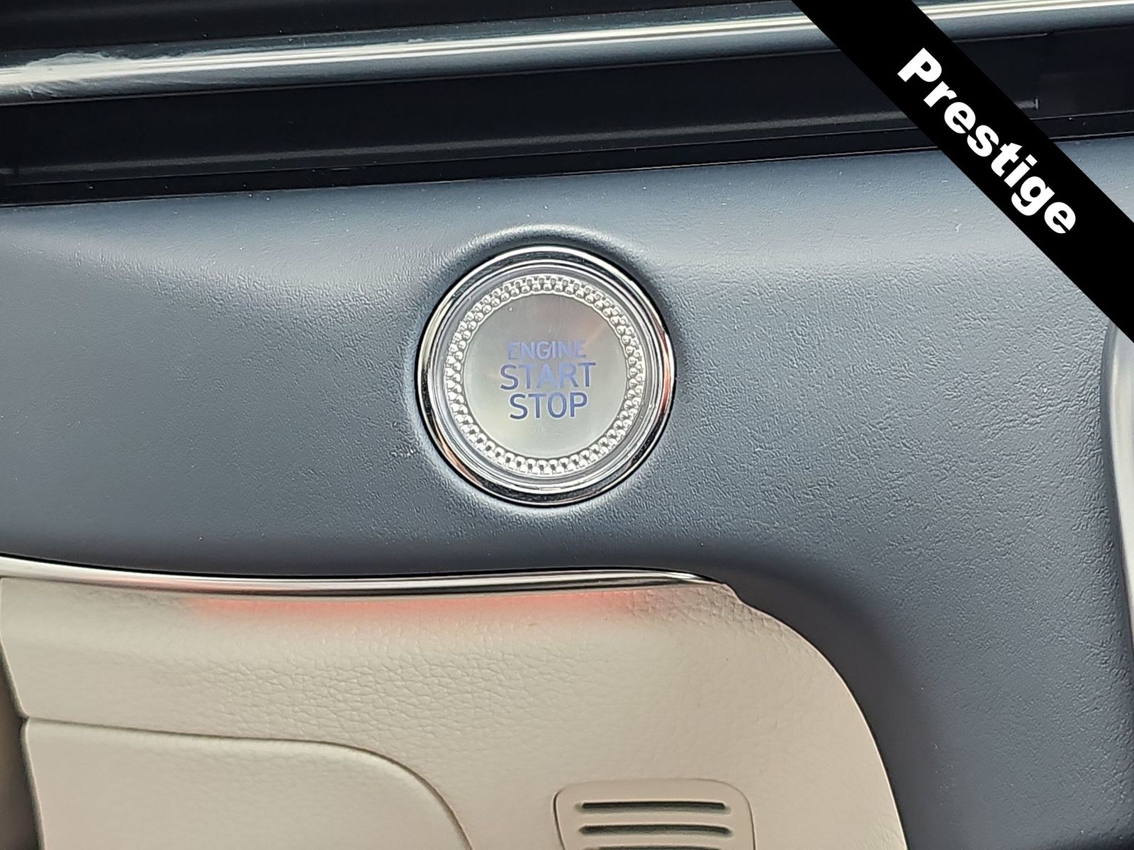 Thumbnail: 2025 Genesis GV80 - 23