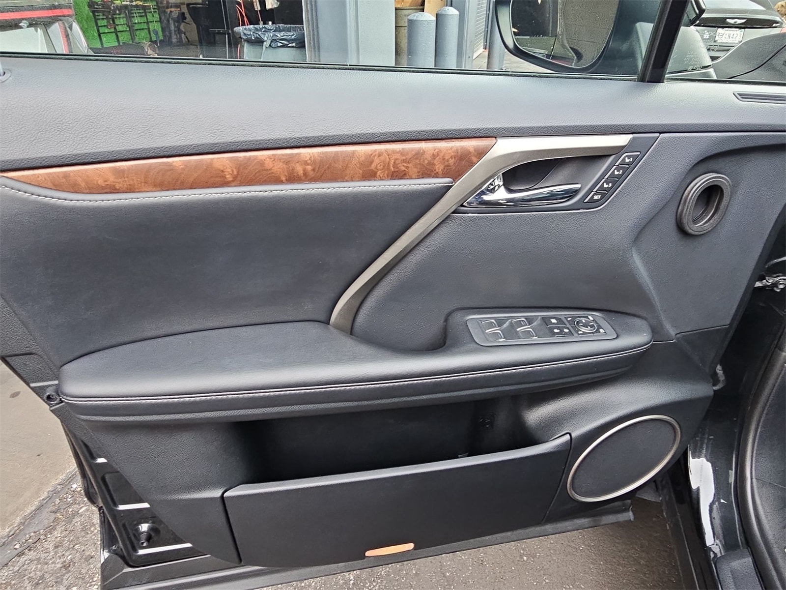 Thumbnail: 2022 Lexus RX - 29