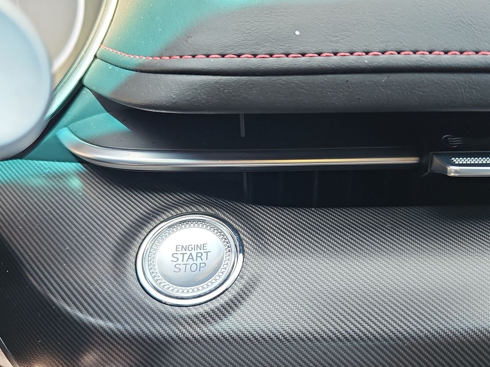 Thumbnail: 2024 Genesis G80 - 27