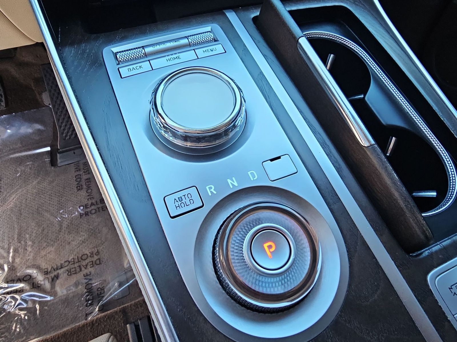 Thumbnail: 2023 Genesis GV80 - 22