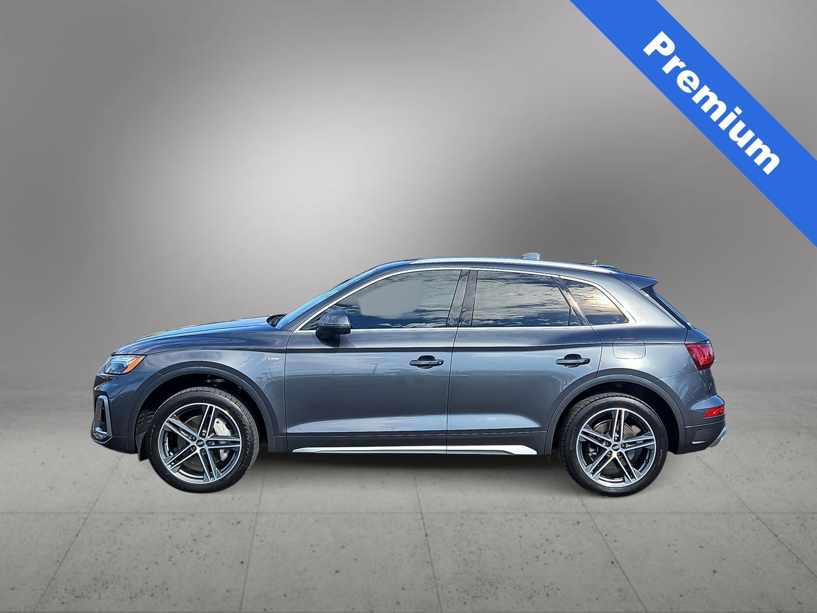 Thumbnail: 2021 Audi Q5 - 5