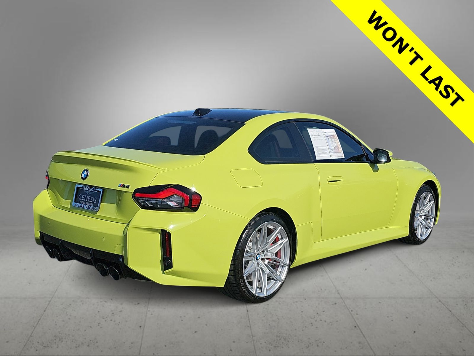 Thumbnail: 2025 BMW M2 - 8