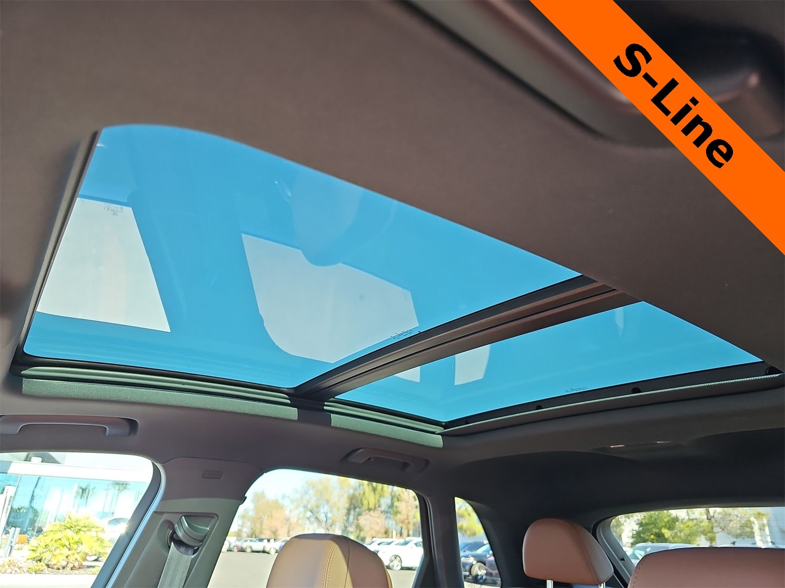 Thumbnail: 2022 Audi Q3 - 27