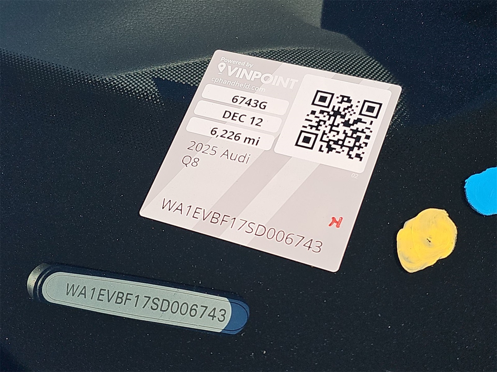 Thumbnail: 2025 Audi Q8 - 25