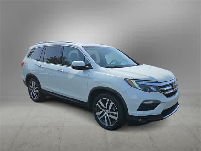 Used 2017 Honda Pilot Elite with VIN 5FNYF6H07HB070438 for sale in Las Vegas, NV