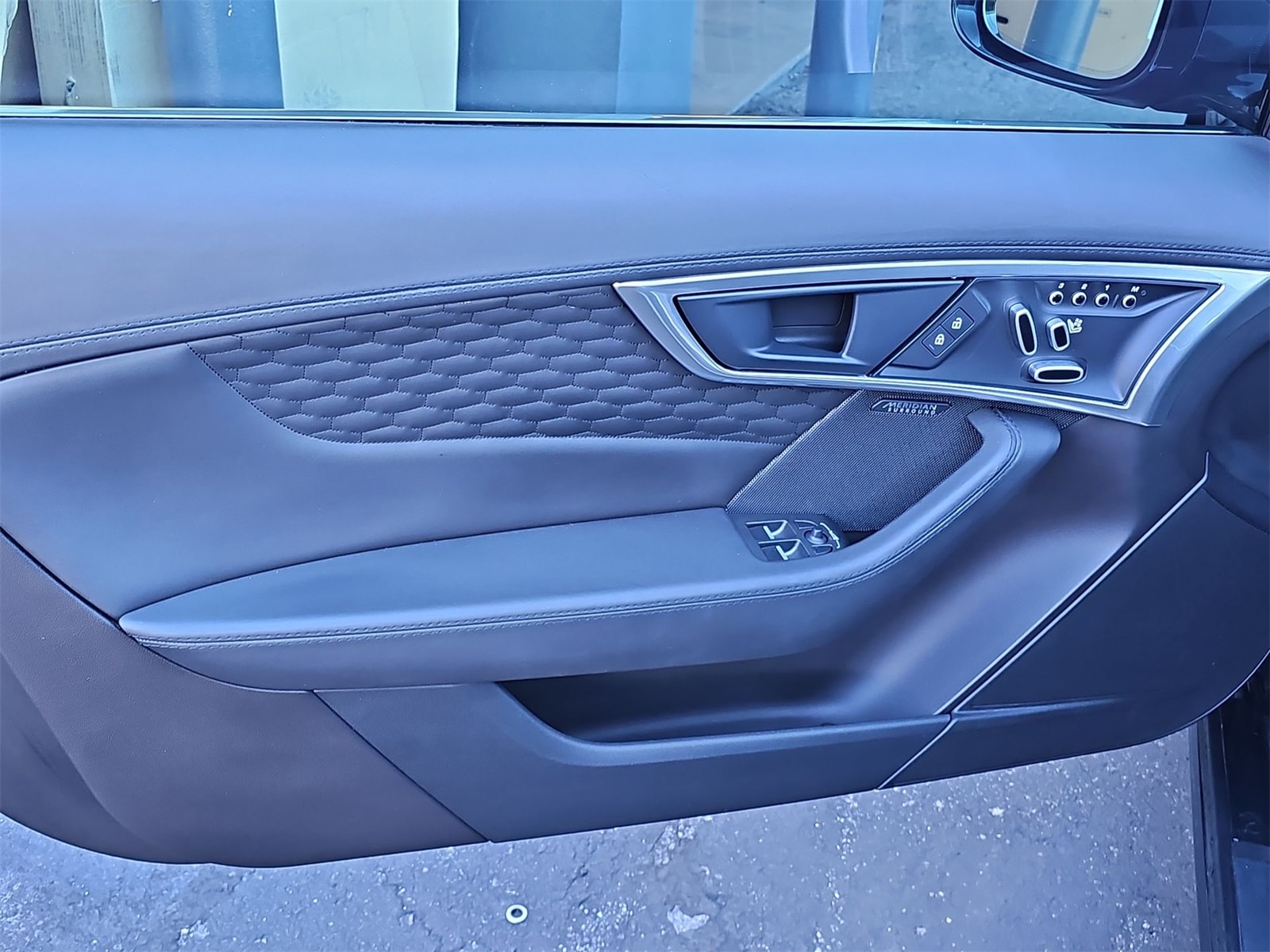 Thumbnail: 2024 Jaguar F-Type - 27