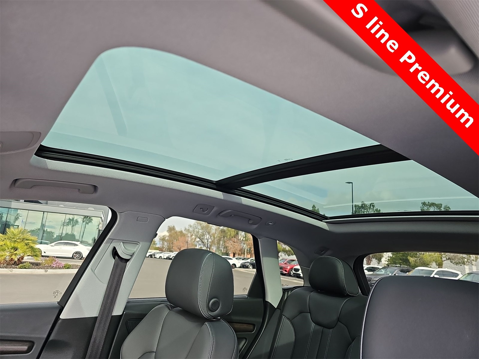 Thumbnail: 2024 Audi Q5 - 27