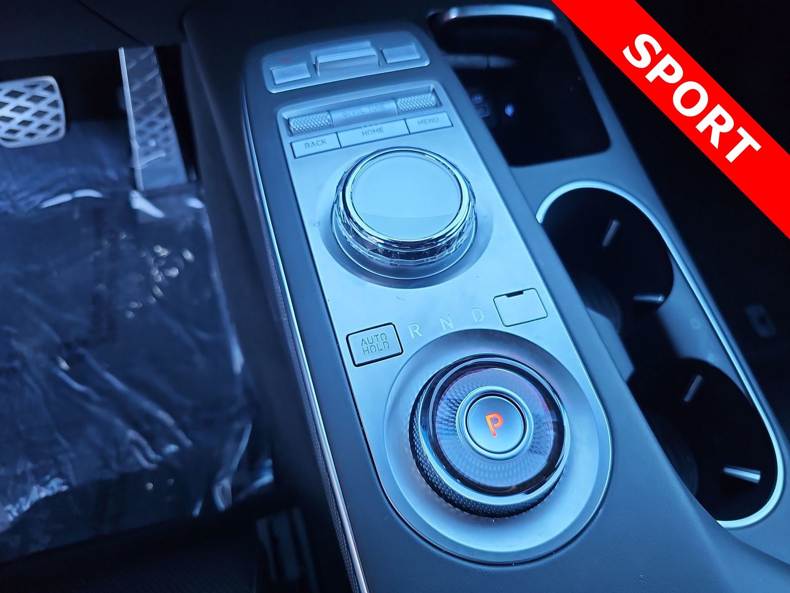 Thumbnail: 2025 Genesis GV70 - 21