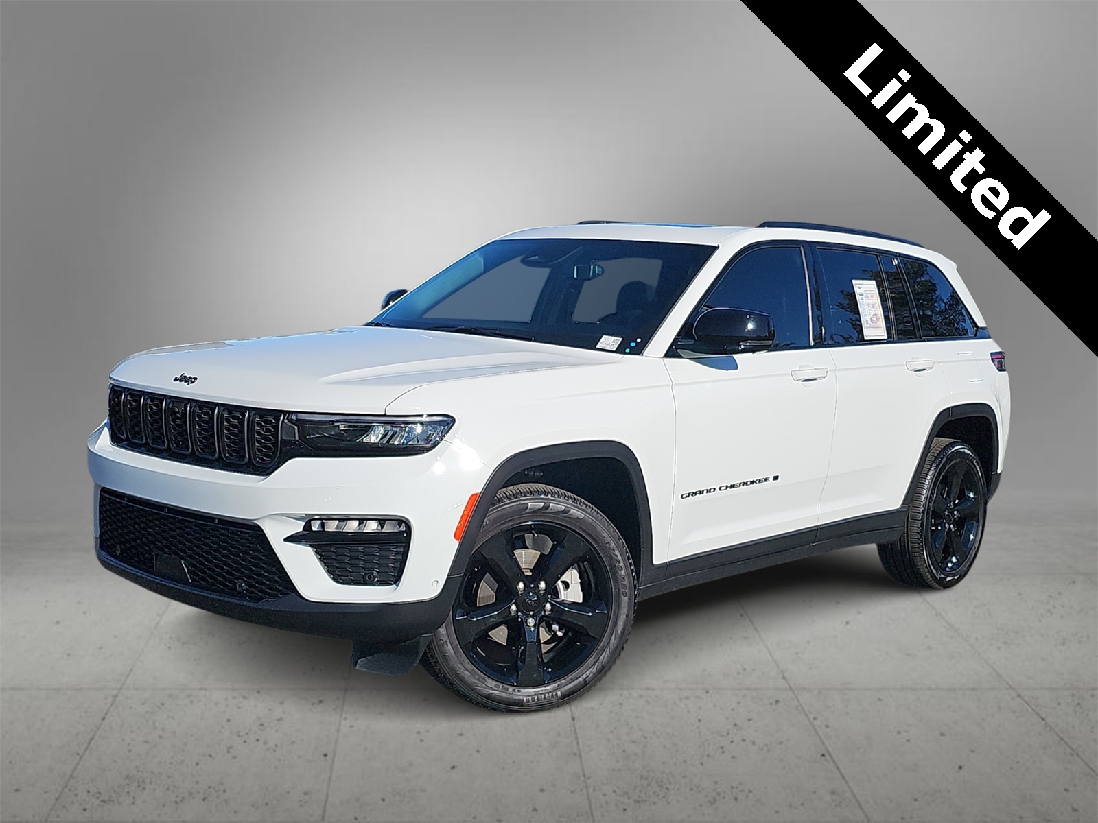 Thumbnail: 2025 Jeep Grand Cherokee - 1