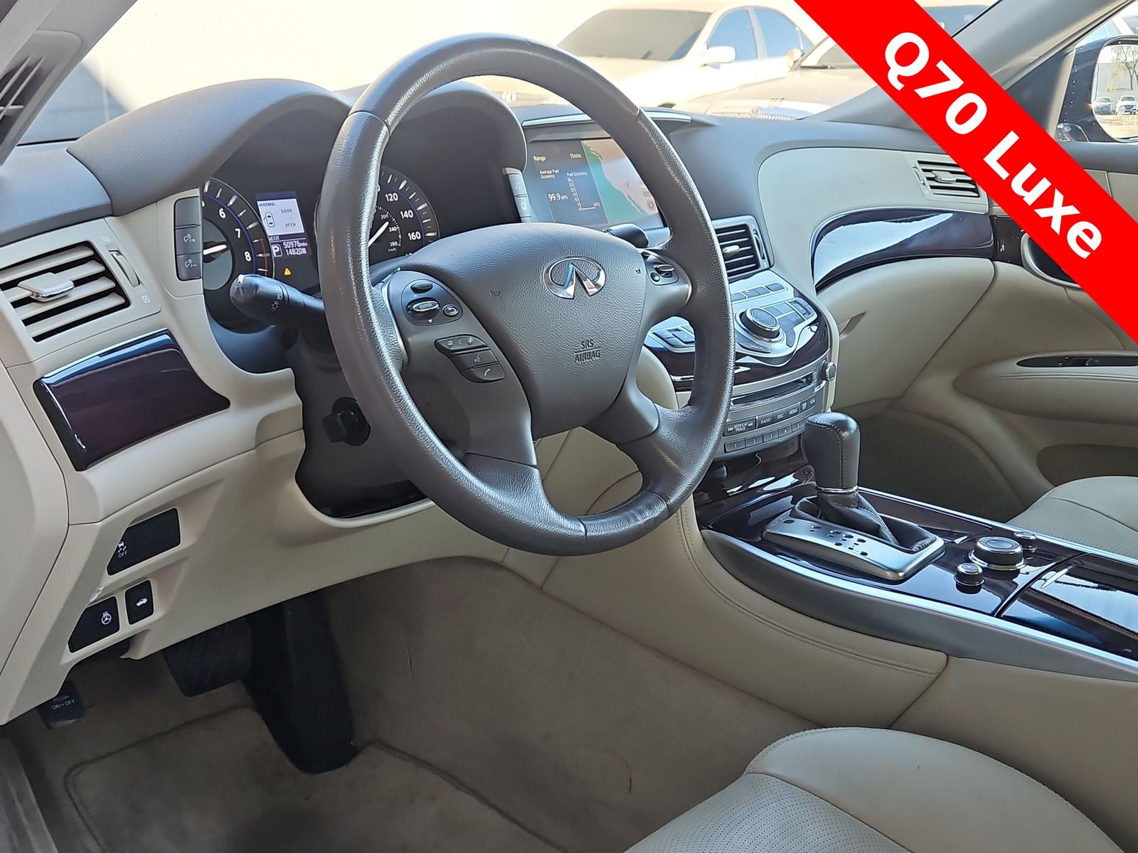 Thumbnail: 2019 INFINITI Q70 - 10