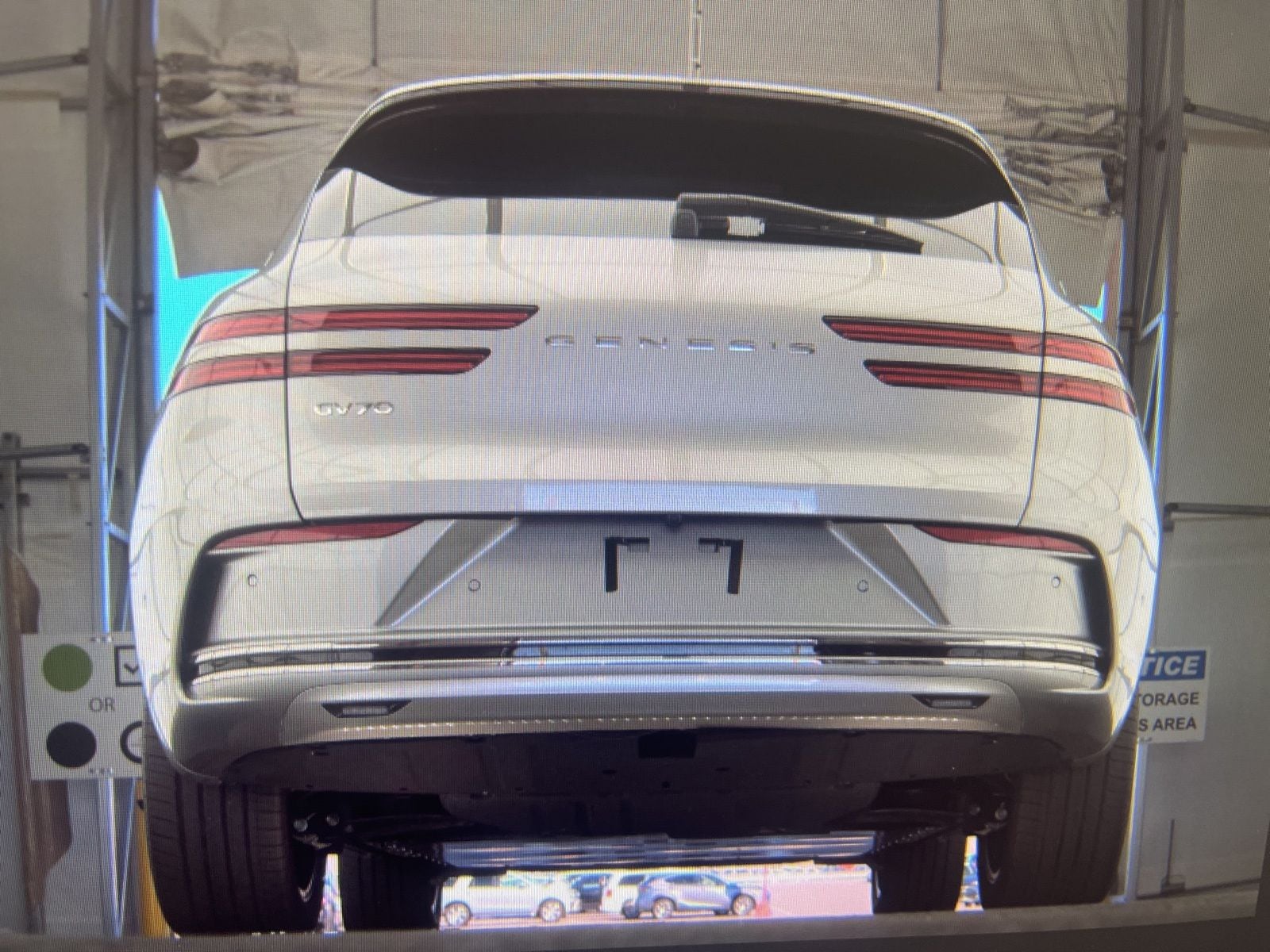 Thumbnail: 2026 Genesis GV70 - 14