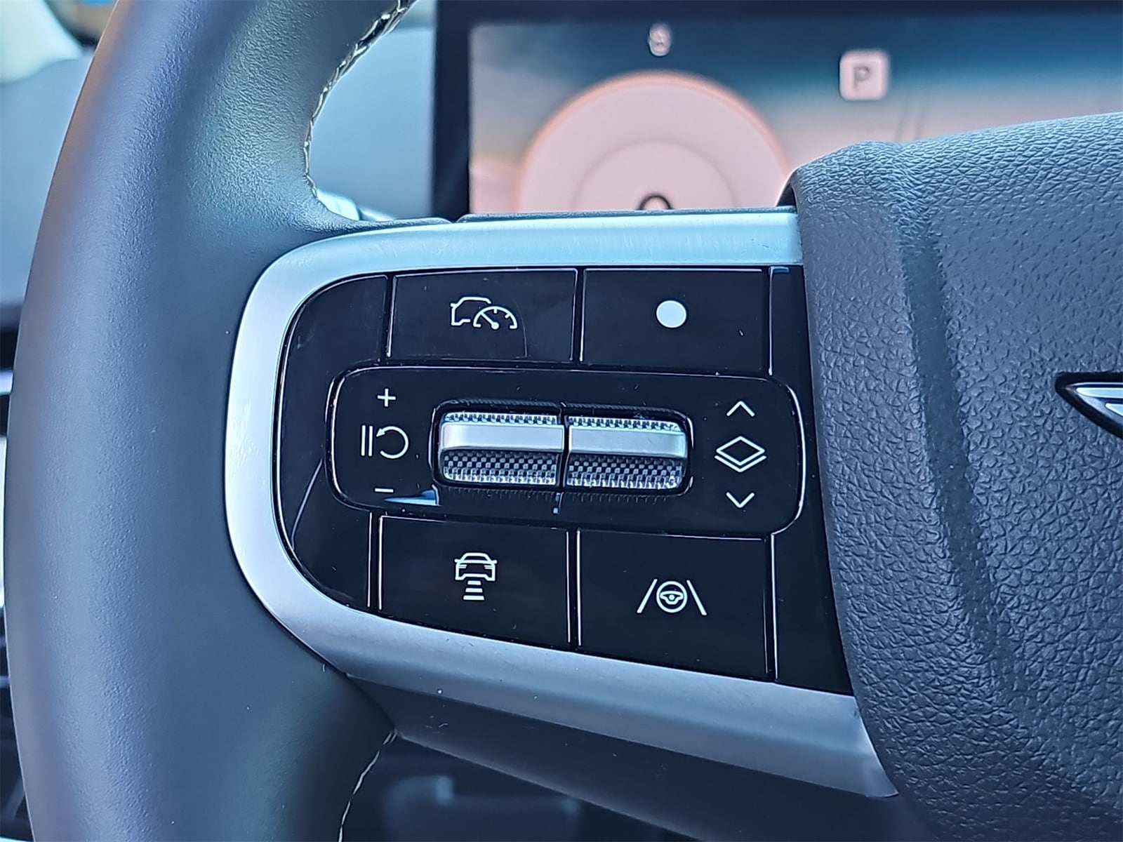 Thumbnail: 2026 Genesis GV70 - 27