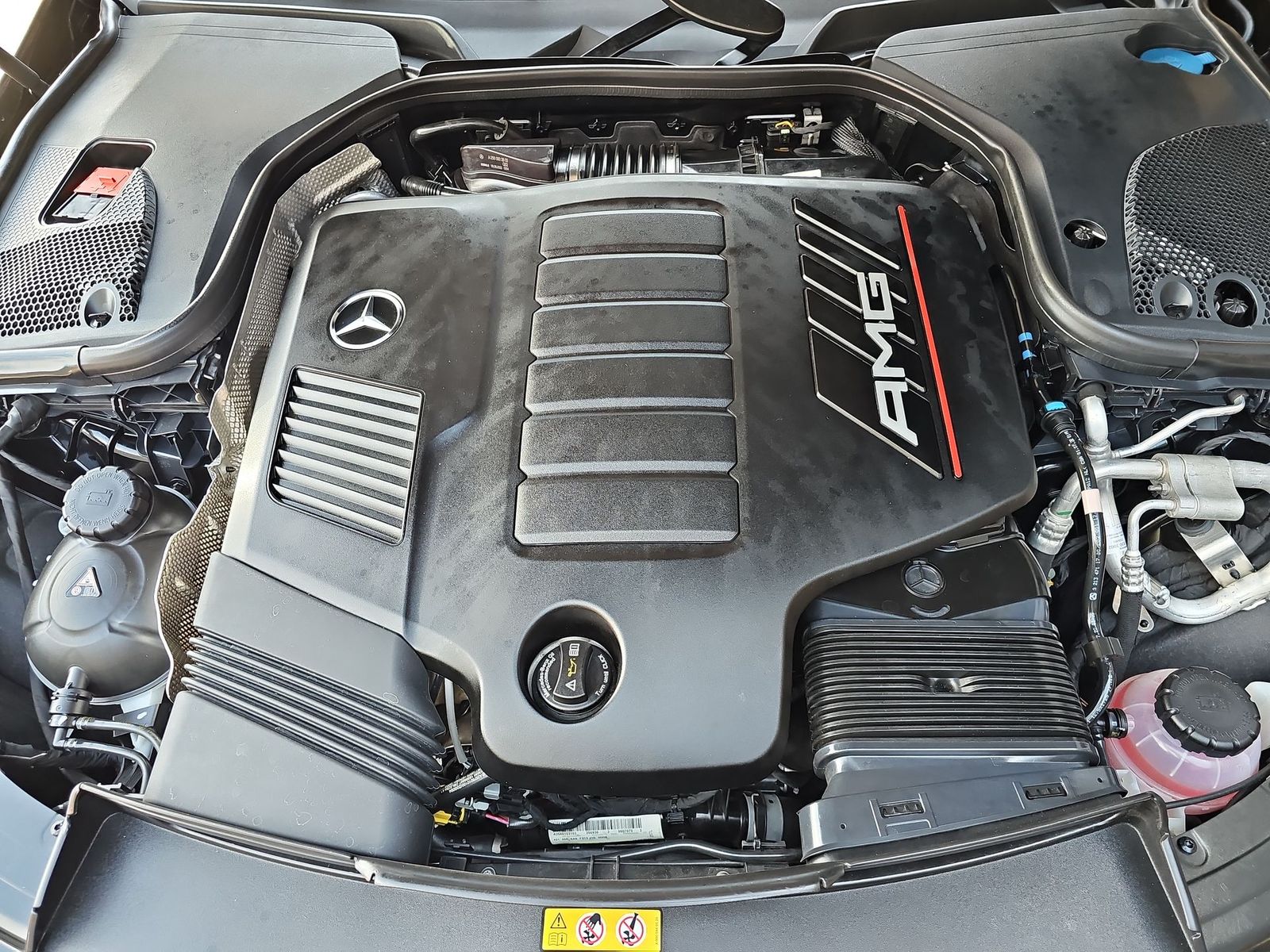 Thumbnail: 2023 Mercedes-Benz AMG GT - 13