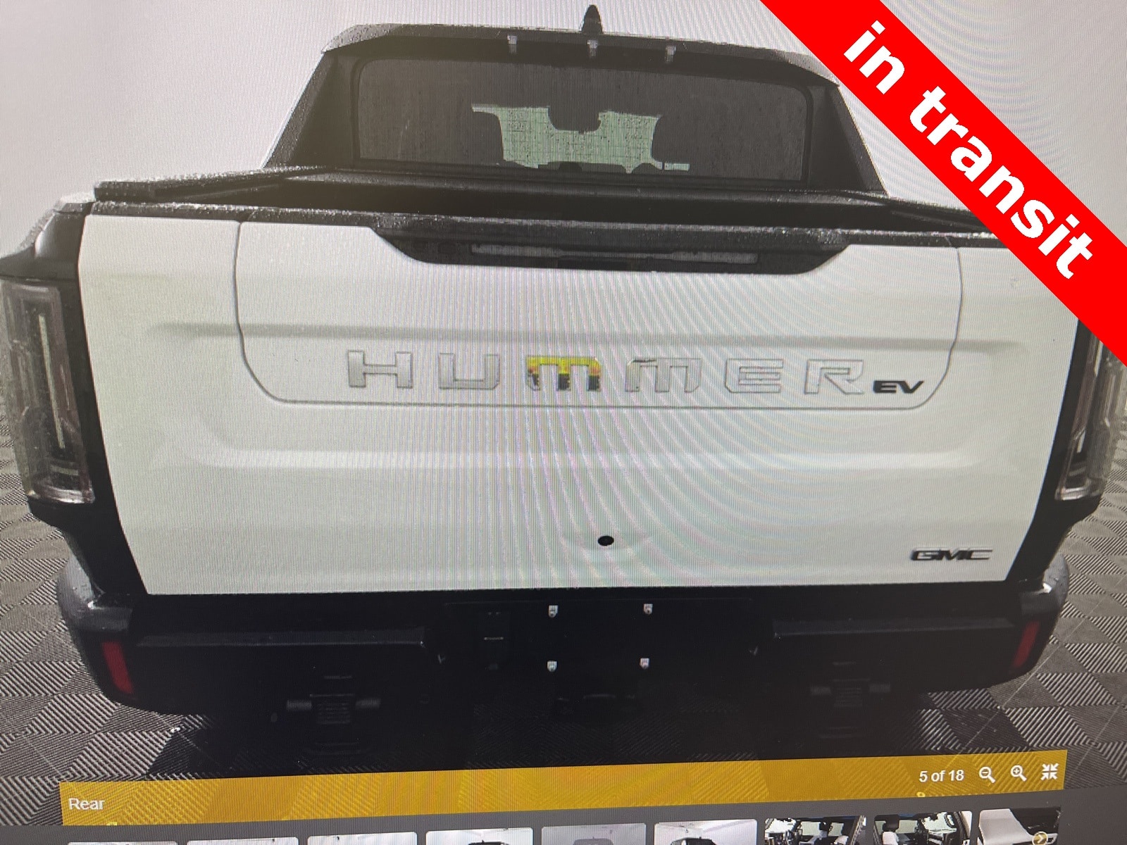 Thumbnail: 2023 GMC Hummer EV - 4