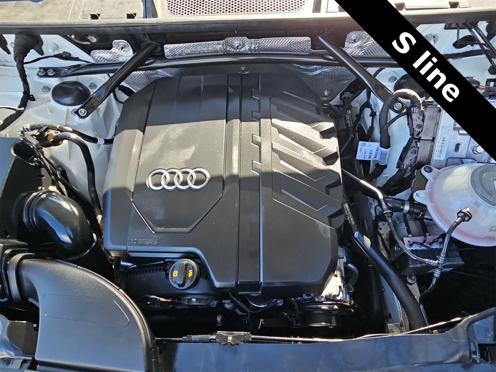 Thumbnail: 2022 Audi Q5 - 13