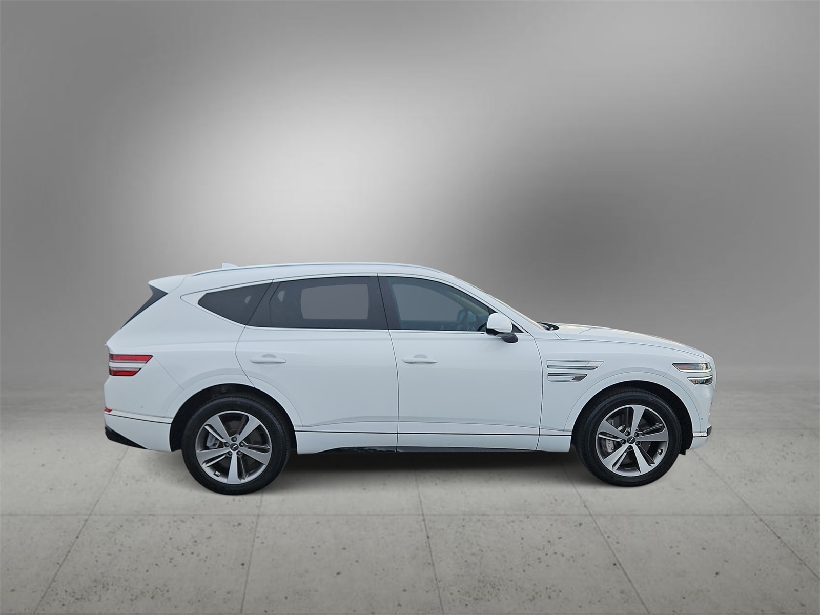 Thumbnail: 2023 Genesis GV80 - 9