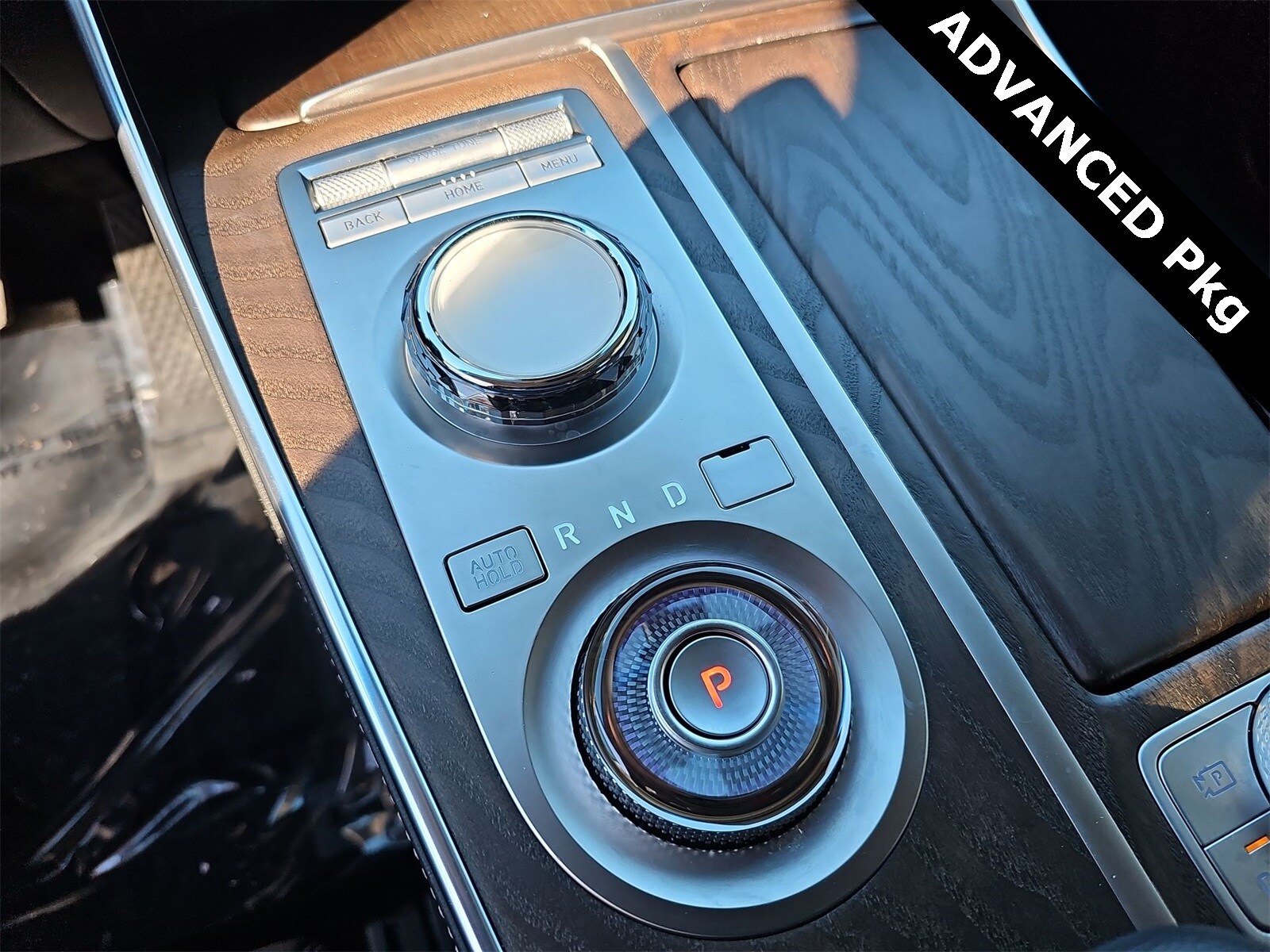 Thumbnail: 2024 Genesis GV80 - 21