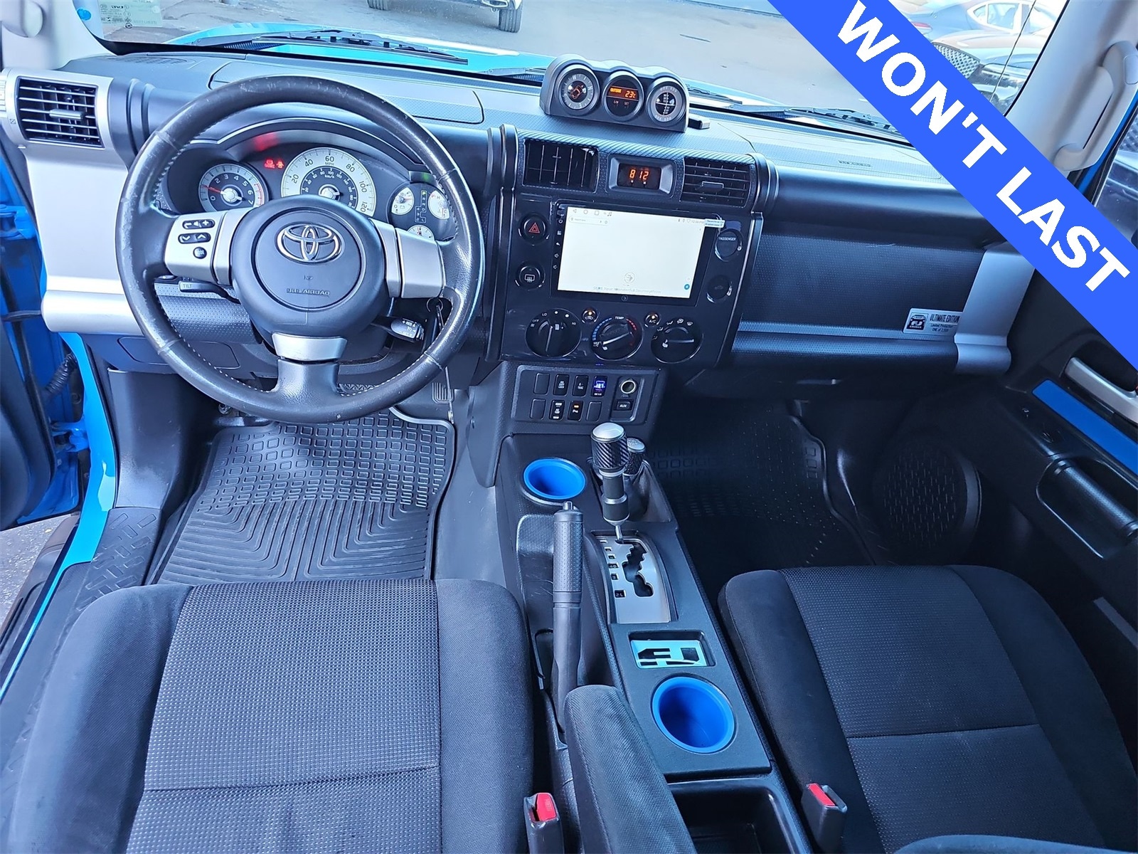 Thumbnail: 2007 Toyota FJ Cruiser - 14