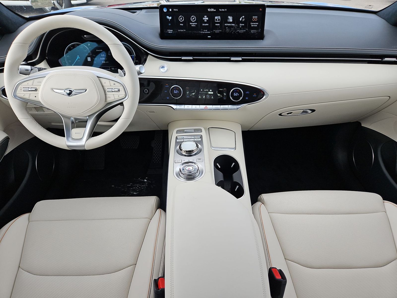 Thumbnail: 2024 Genesis GV70 - 18