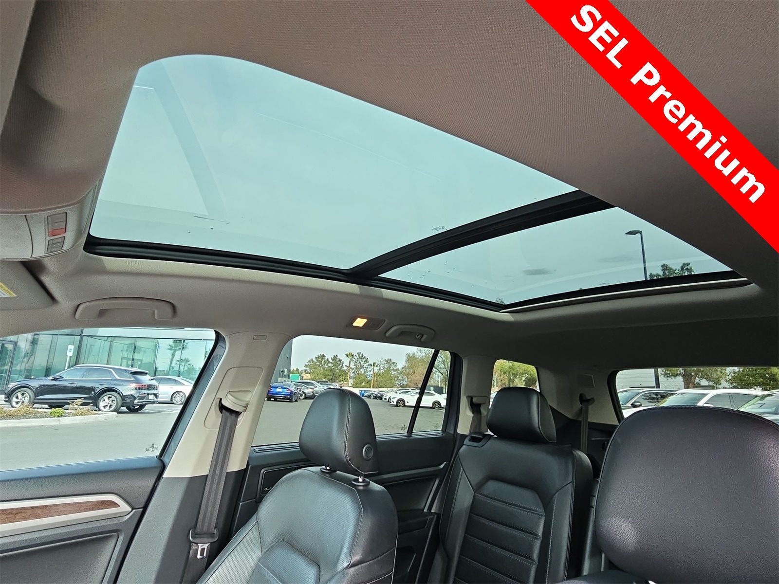 Thumbnail: 2019 Volkswagen Atlas - 29