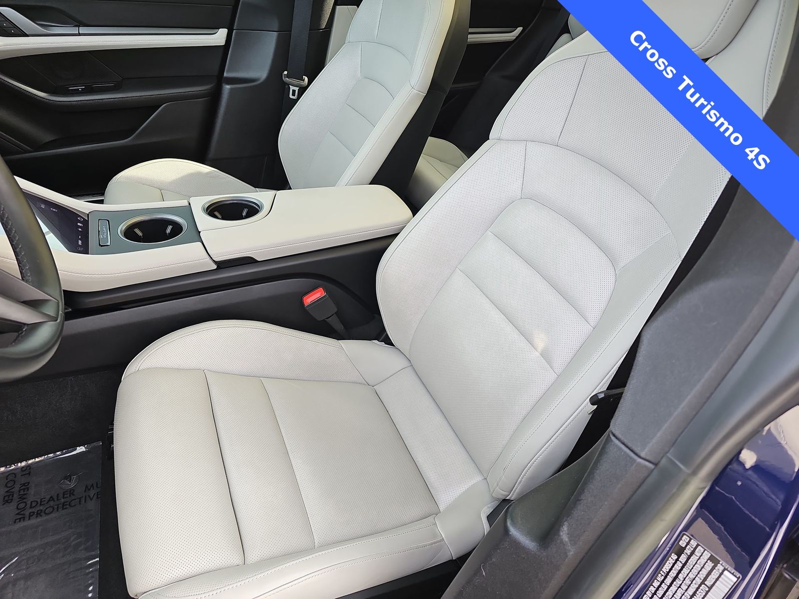 Thumbnail: 2023 Porsche Taycan - 14