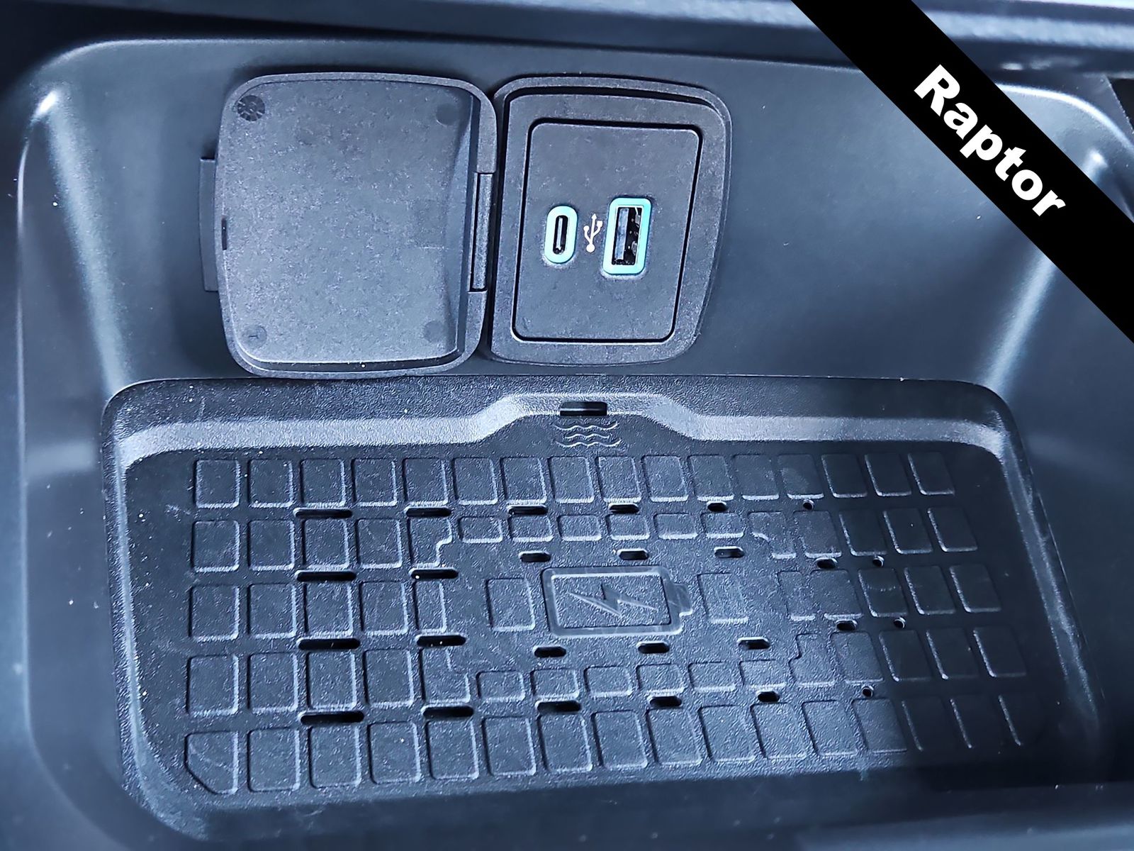 Thumbnail: 2024 Ford Bronco - 27