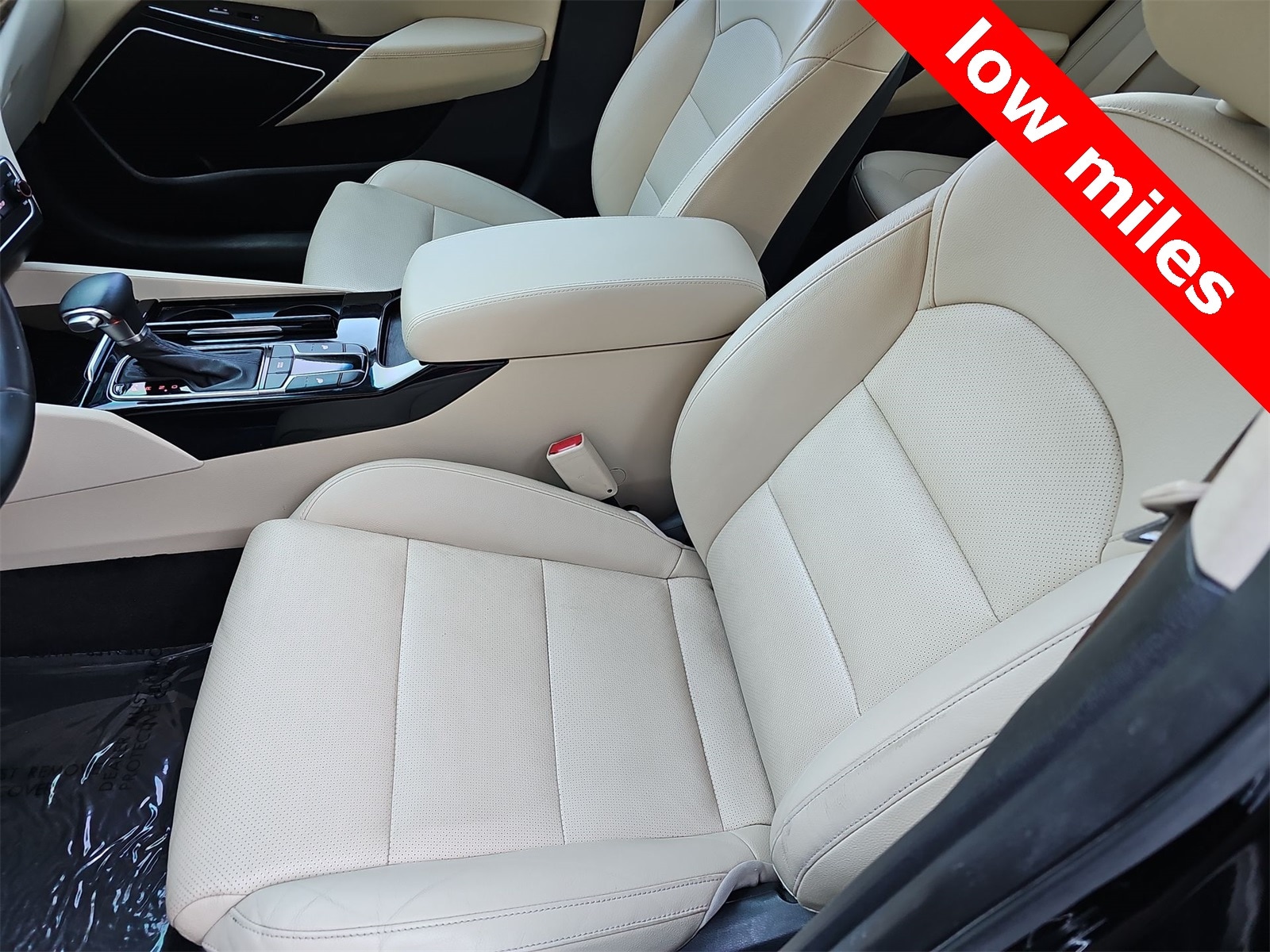 Thumbnail: 2019 Kia Cadenza - 15