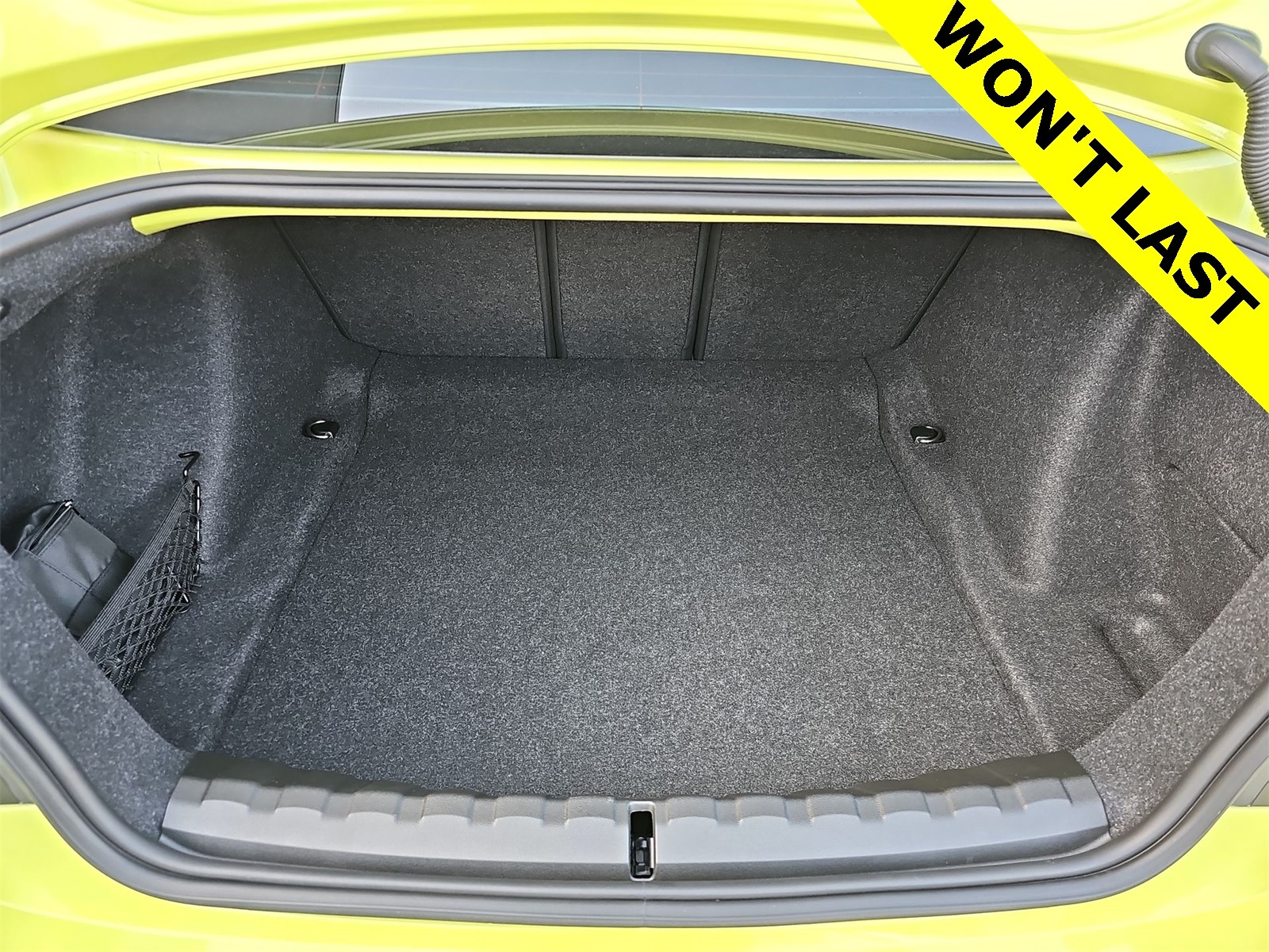 Thumbnail: 2025 BMW M2 - 22