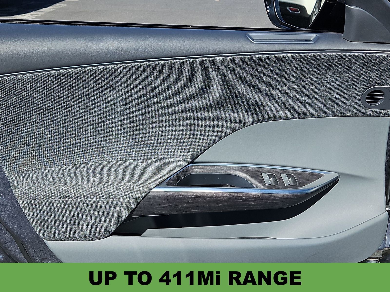 Thumbnail: 2024 Lucid Air - 28