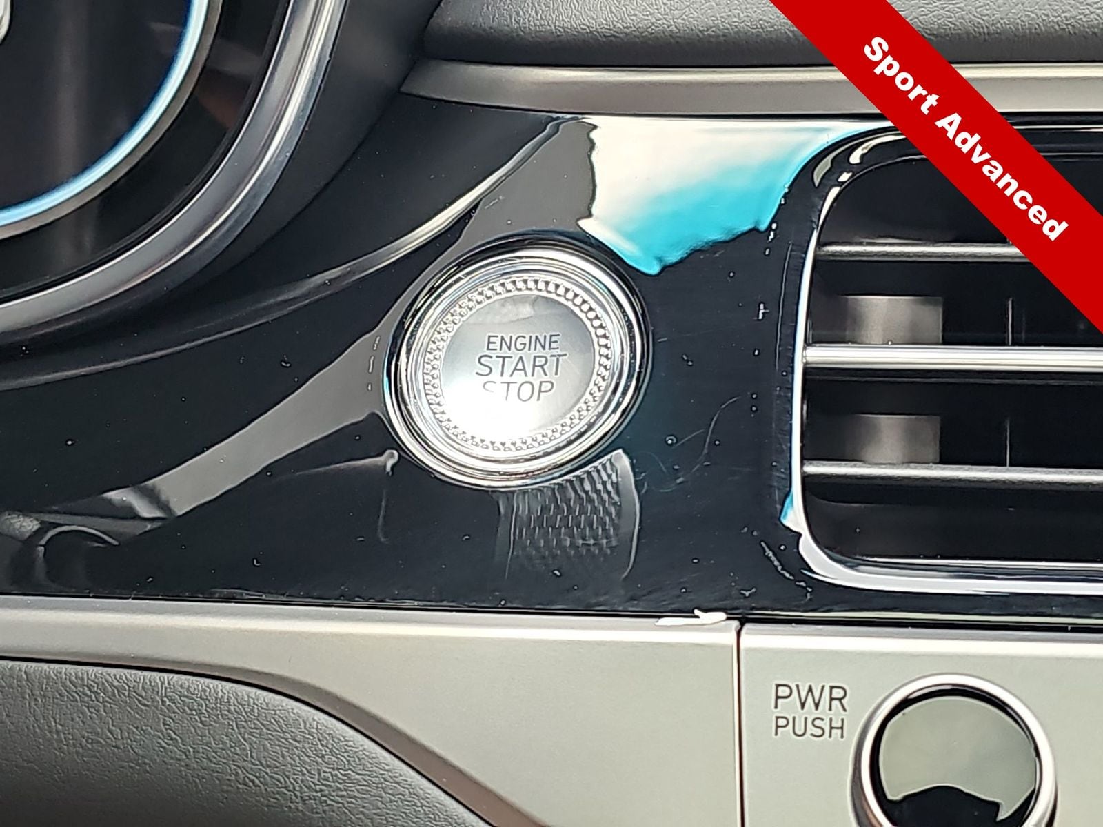 Thumbnail: 2025 Genesis G70 - 24