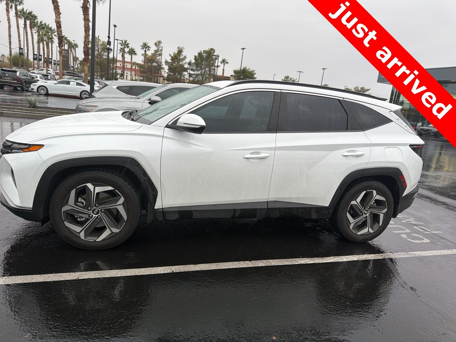 2022 Hyundai Tucson SEL photo 2