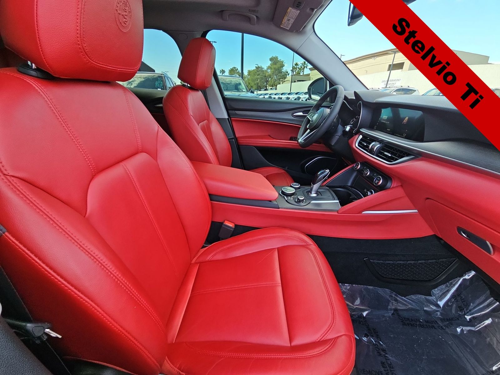 Thumbnail: 2019 Alfa Romeo Stelvio - 18