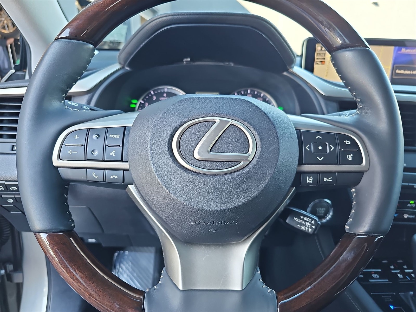 Thumbnail: 2018 Lexus RX - 19