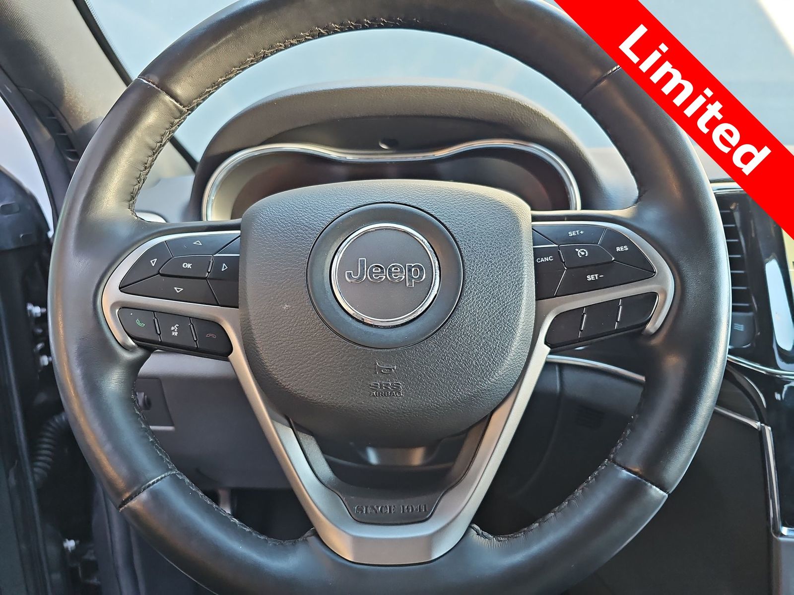 Thumbnail: 2021 Jeep Grand Cherokee - 19