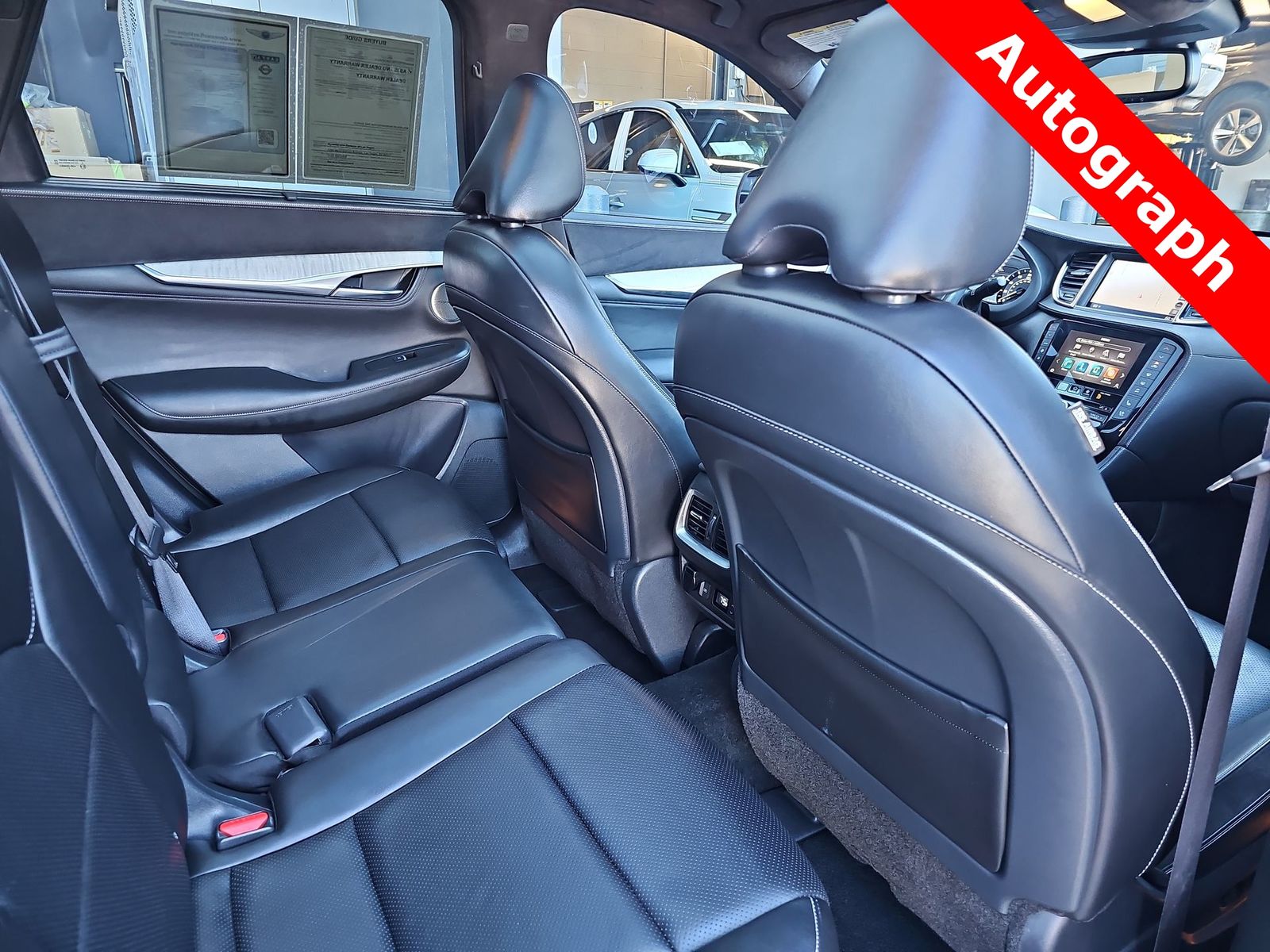 Thumbnail: 2020 INFINITI QX50 - 16